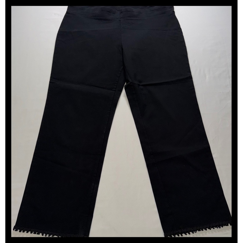 HUE Leggings Women XL Black Crochet Pom Trim Pull On Stretch Casual